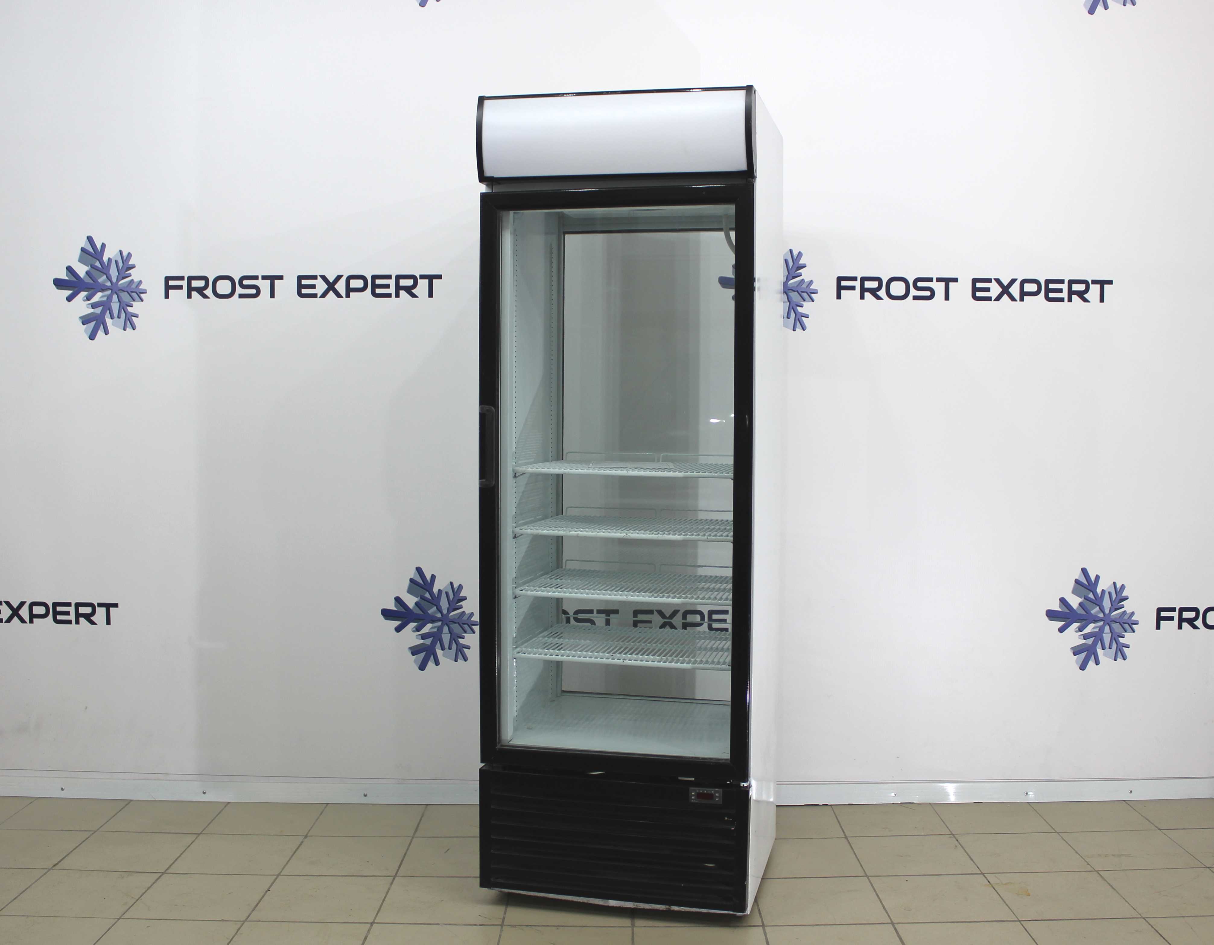 Универсальный холодильный шкаф Frigoglass FML500 S2