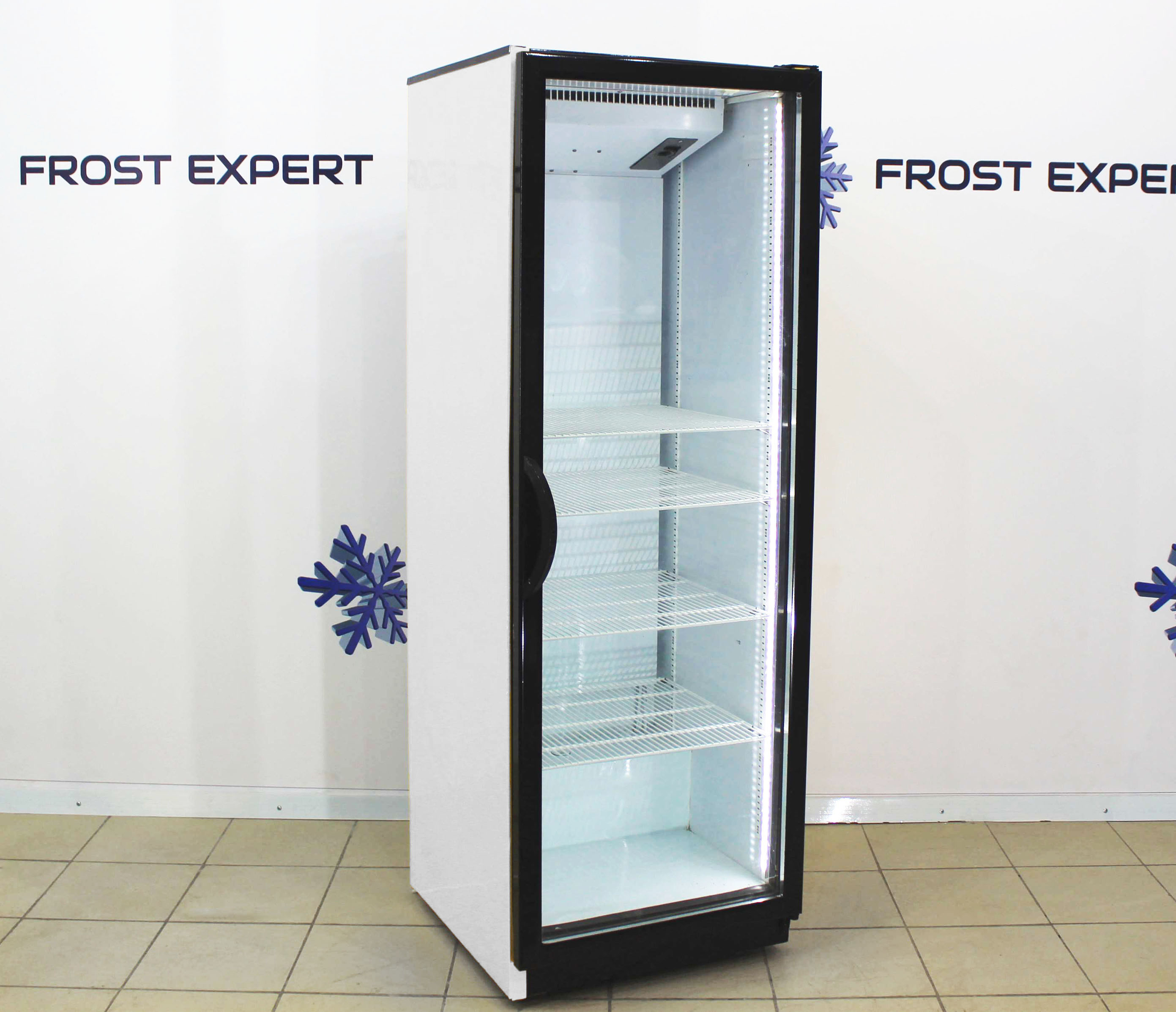 Шкаф холодильный Norcool C440